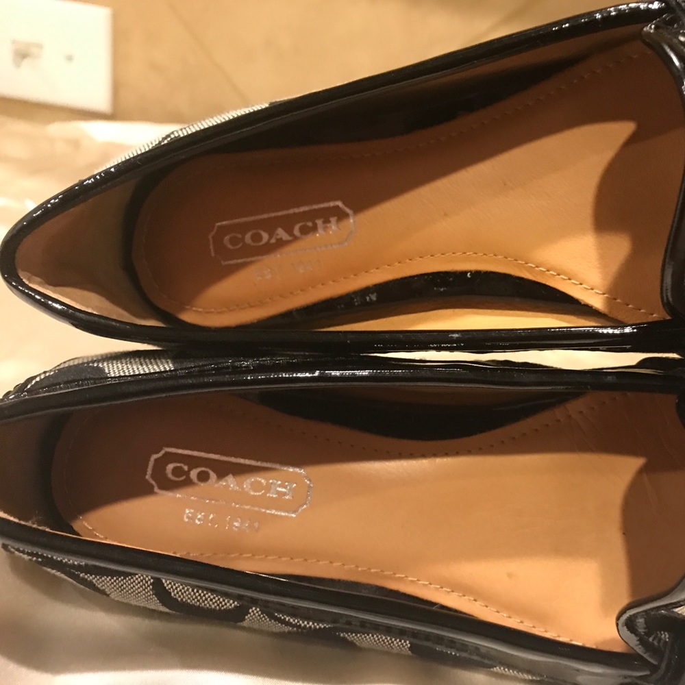 Coach Signature Black Loafers - Picture 7 of 8